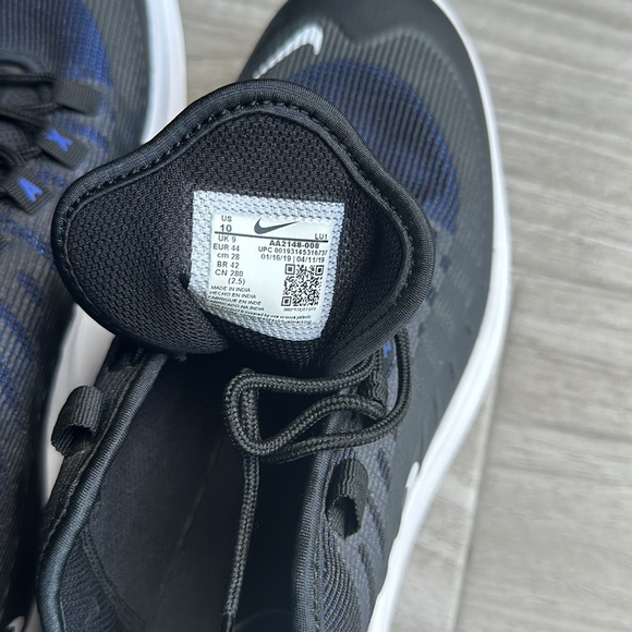 Nike Men’s Air Max Axis Premium, FIRM PRICE main image 12